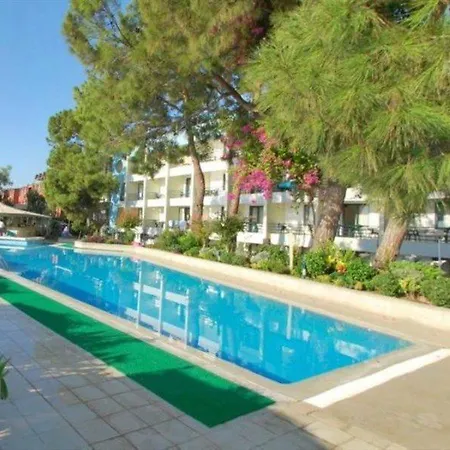 فندق Club Rama