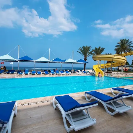 فندق Club Rama